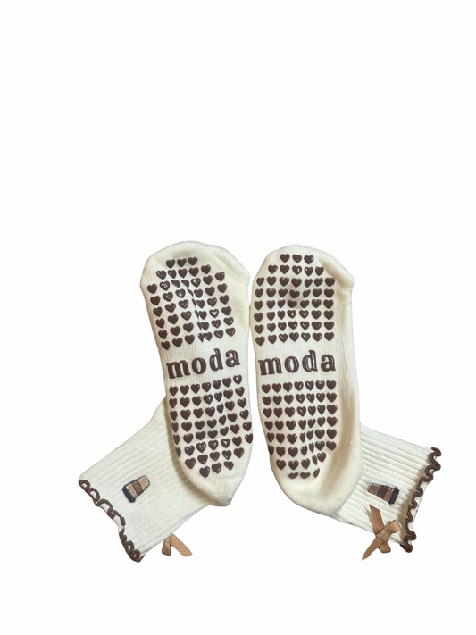 pi-lattes grip socks