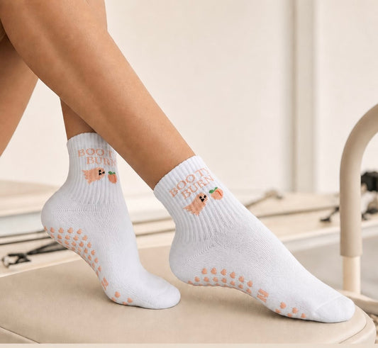 boo-ty burn grip socks