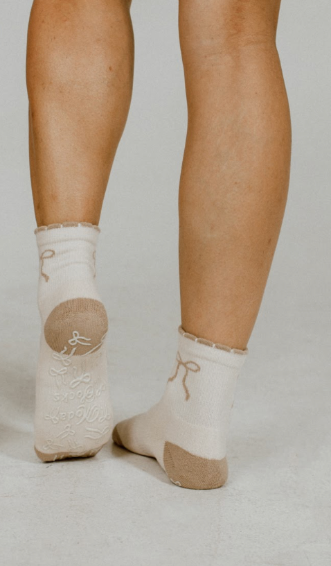 bow pilates grip socks