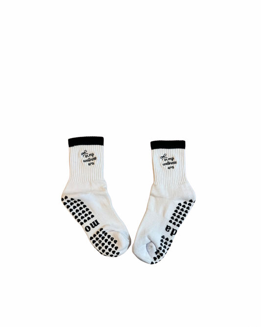 wellness era grip socks